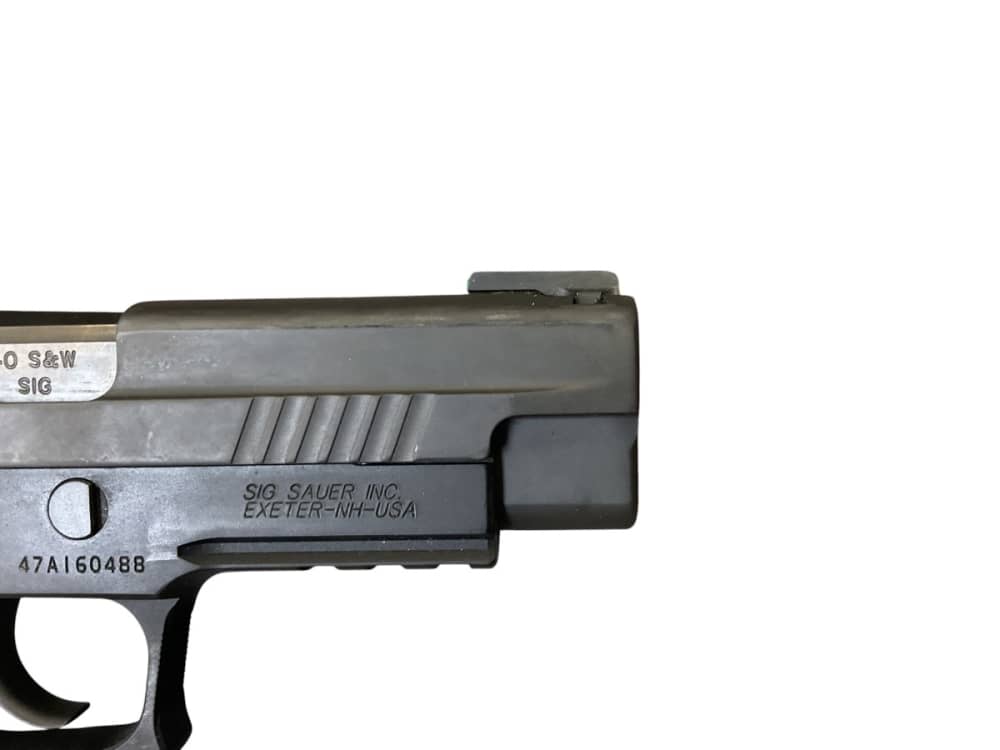 Sig Sauer P226 Tacops *good* "40 SW"-img-9