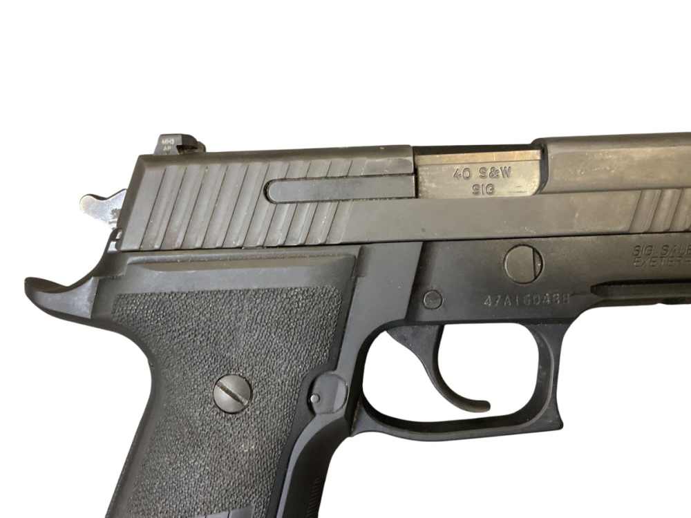 Sig Sauer P226 Tacops *good* "40 SW"-img-8