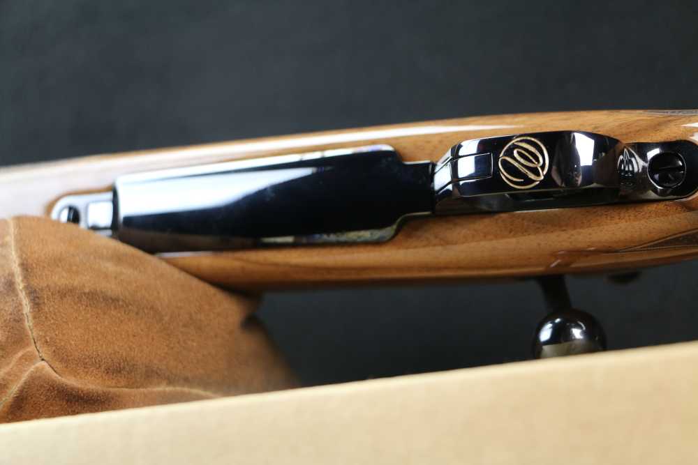 Weatherby Mark V Deluxe Rifle MDX01N270WR6O, 270 Wthby Mag, 26", NIB-img-24