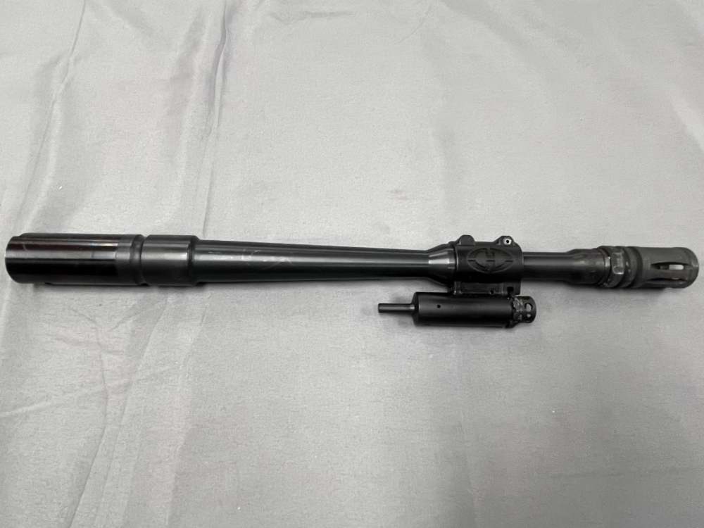Desert Tech WLVRN Micron Kit 11.5" 5.56 - FDE Grip - Bolt - Mag - NR!-img-1