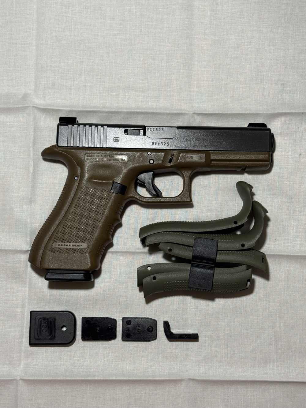 Gen 4 FDE Glock 22 .40 S&W-img-1