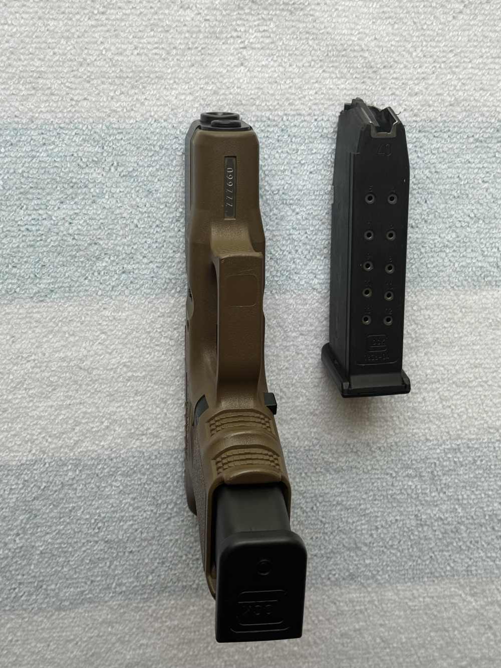 Gen 3 FDE Glock 27 .40 S&W-img-5