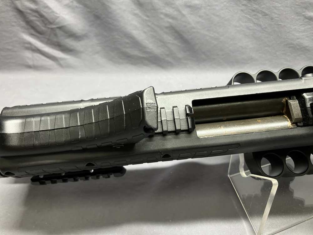 KelTec KSG - 12 Gauge Pump-Action Shotgun w/ Mesa Tactical Rail - 18.5" -img-22