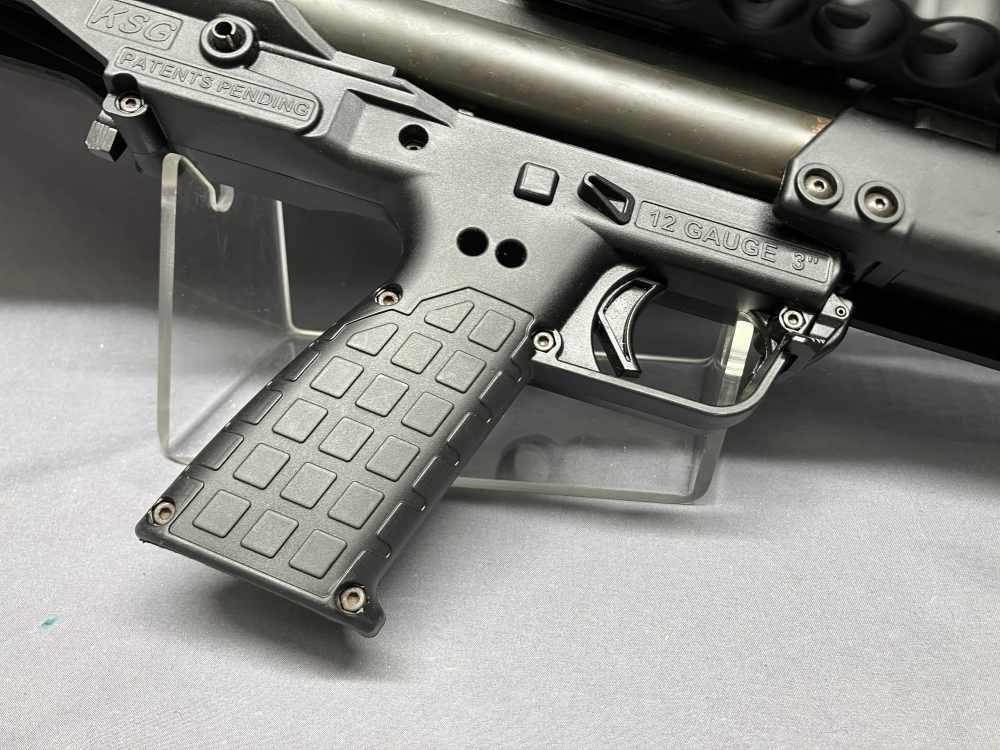 KelTec KSG - 12 Gauge Pump-Action Shotgun w/ Mesa Tactical Rail - 18.5" -img-5