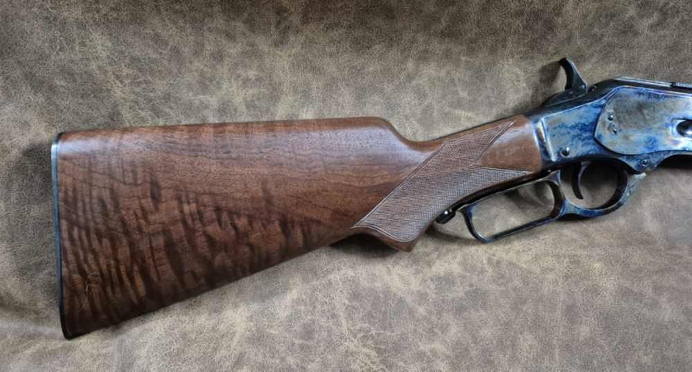 NIB WINCHESTER MODEL 73 DELUXE 44-40 24" BOX-img-1
