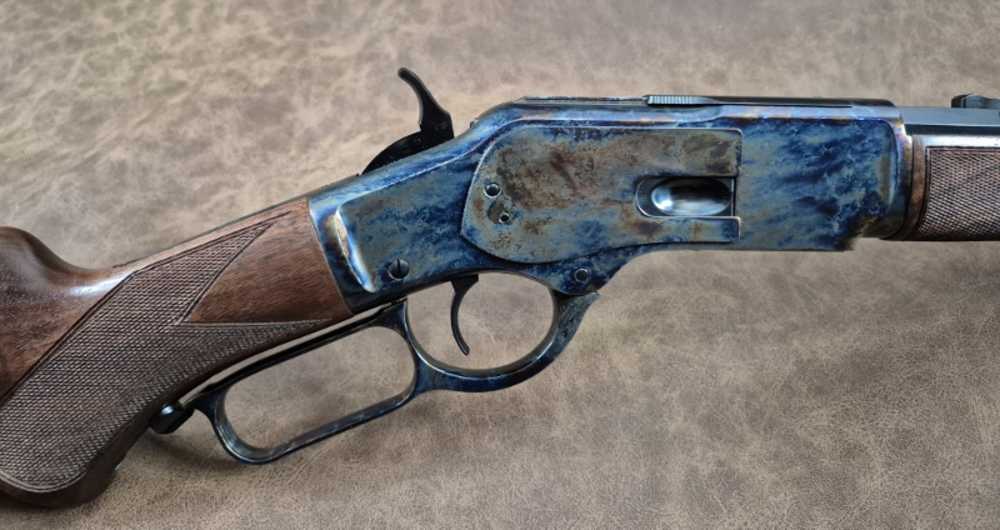 NIB WINCHESTER MODEL 73 DELUXE 44-40 24" BOX-img-2