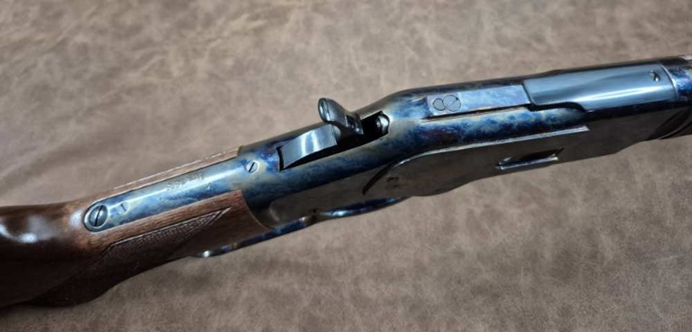 NIB WINCHESTER MODEL 73 DELUXE 44-40 24" BOX-img-4