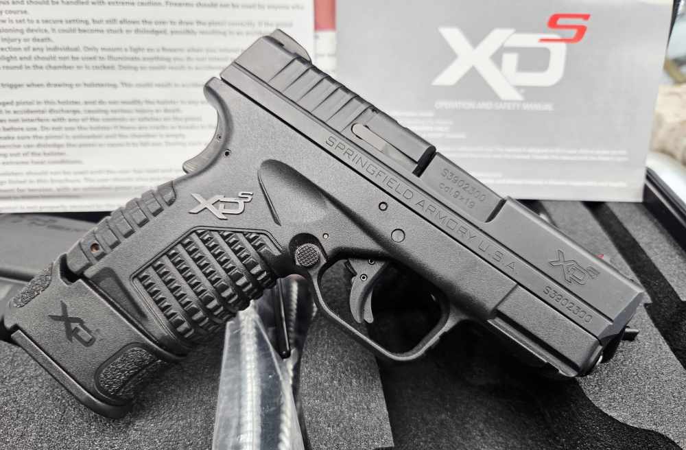 Springfield Armory XD-S 9mm 3.3" Pistol w/Box & Extras-img-2