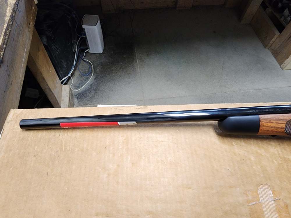 PICS! NEW WINCHESTER 70 SUPER GRADE AAA FRENCH WALNUT 243 WIN 22" M70 NIB-img-23