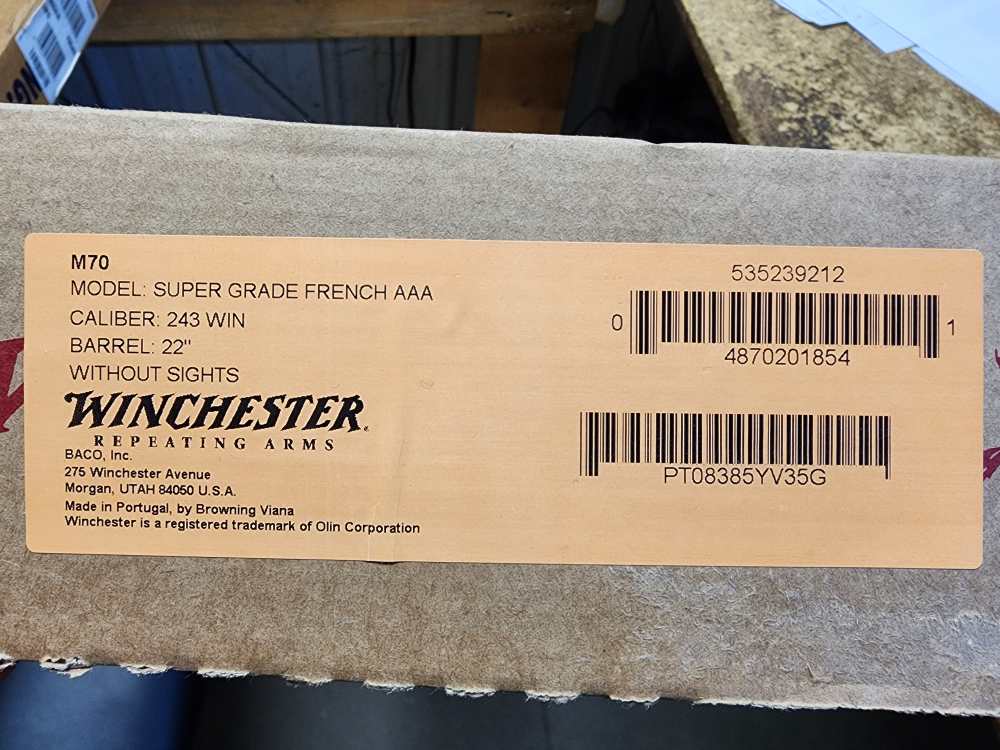 PICS! NEW WINCHESTER 70 SUPER GRADE AAA FRENCH WALNUT 243 WIN 22" M70 NIB-img-1