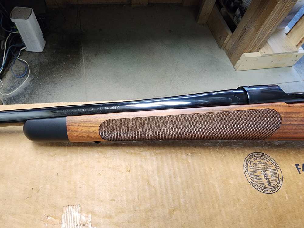 PICS! NEW WINCHESTER 70 SUPER GRADE AAA FRENCH WALNUT 243 WIN 22" M70 NIB-img-22