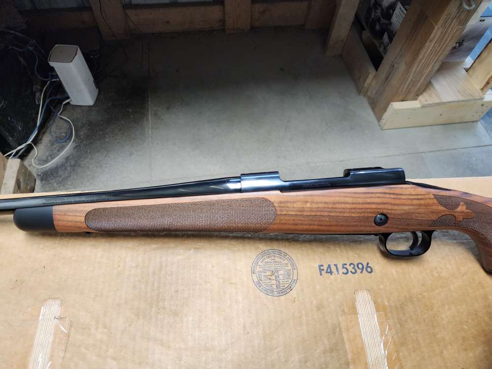 PICS! NEW WINCHESTER 70 SUPER GRADE AAA FRENCH WALNUT 243 WIN 22" M70 NIB-img-20