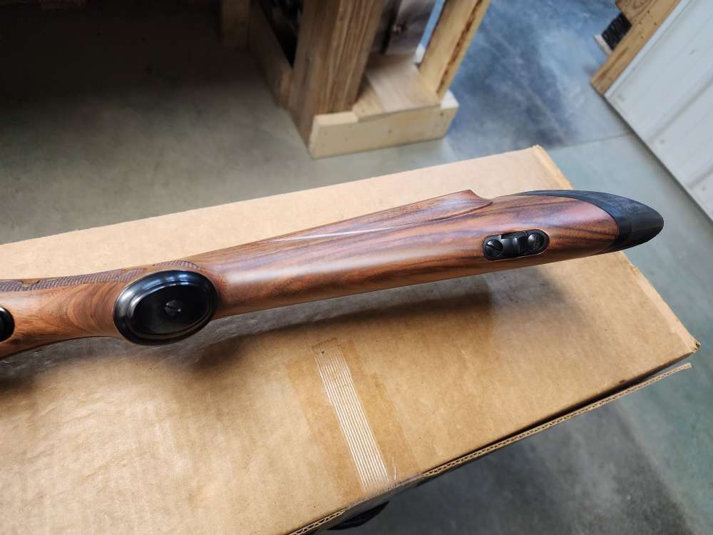 PICS! NEW WINCHESTER 70 SUPER GRADE AAA FRENCH WALNUT 243 WIN 22" M70 NIB-img-24
