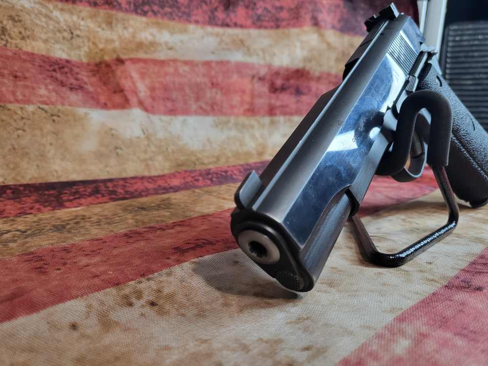 Colt 1911 22LR-img-3