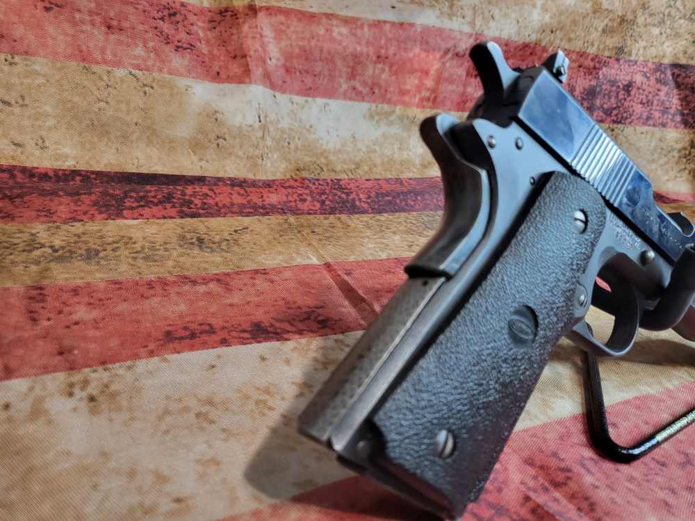 Colt 1911 22LR-img-8