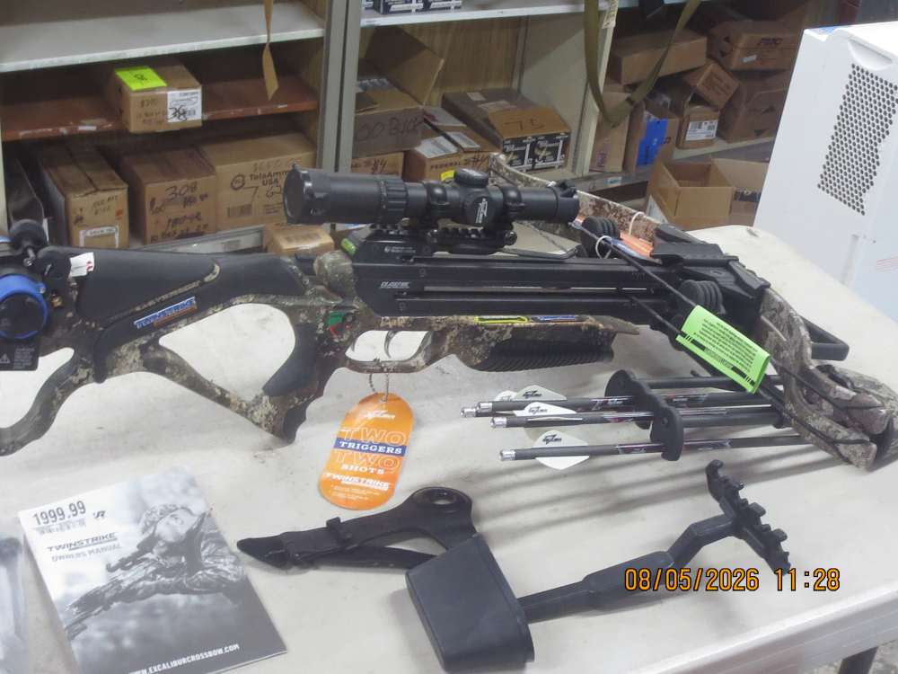 Excalibur TwinStrike TAC2 Black Crossbow w/Tact 100 Scope -img-0