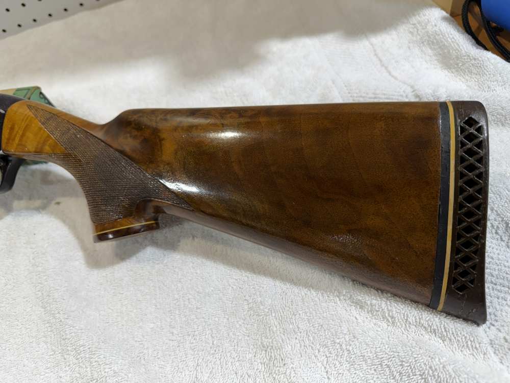 Weatherby Centurion 12 Gauge Semi-Automatic Shotgun-img-3