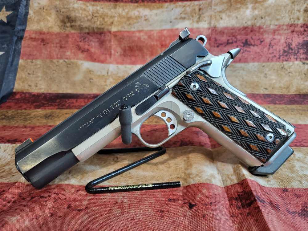 Colt 1911 22LR-img-0