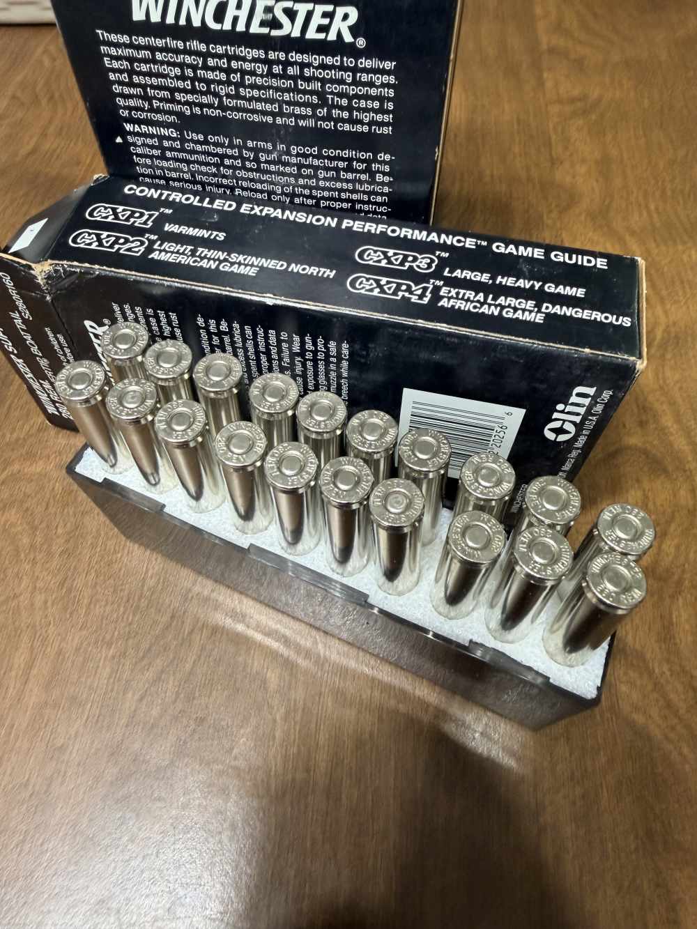 Winchester Supreme 280 Remington 160 grain Silvertip Boat tail cartridges -img-2