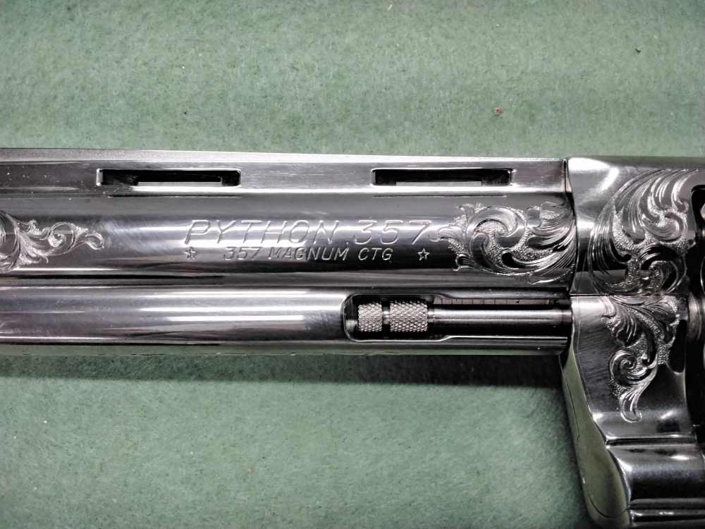 1981 Colt Python .357 Mag 6" Nickel Engraved Extra Grips K72910-img-10