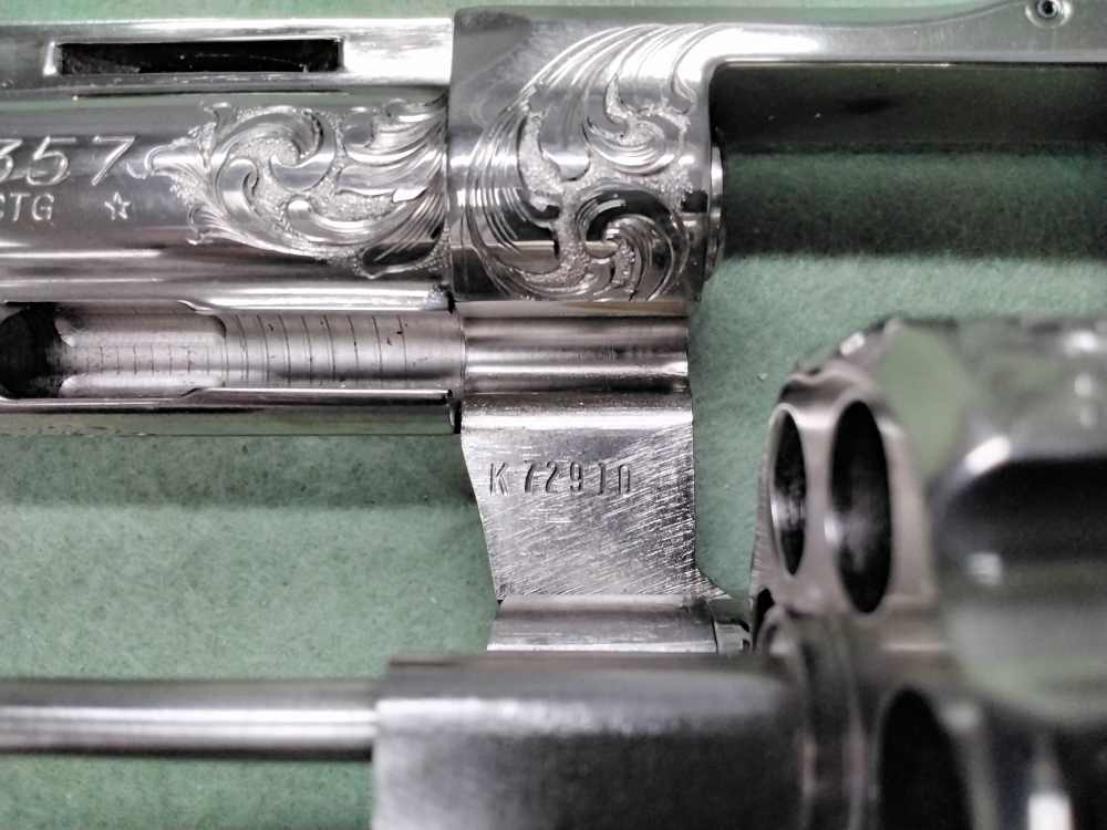 1981 Colt Python .357 Mag 6" Nickel Engraved Extra Grips K72910-img-30