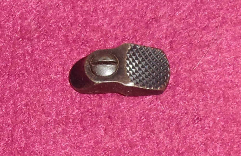 S&W 49 JFRAME 38 SPECIAL THUMBPIECE & NUT ASSEMBLY-img-0