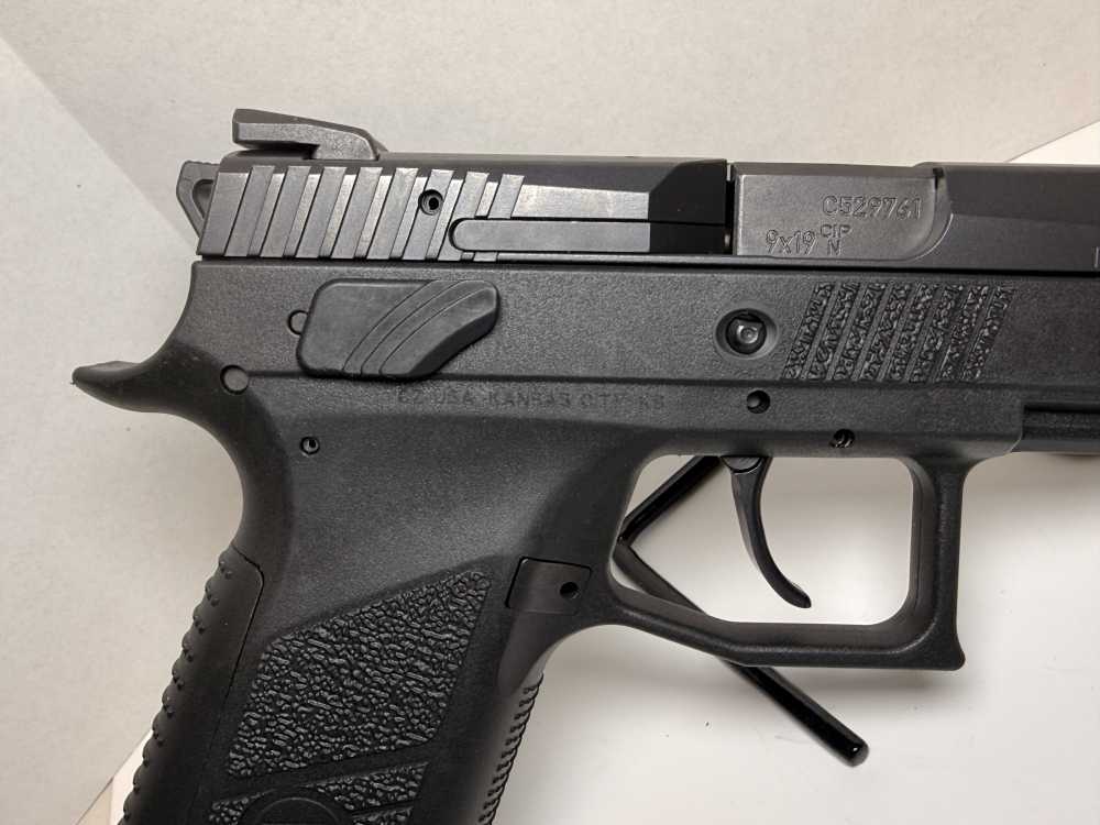 CZ P-09 Full Size 9mm DA/SA Omega Trigger Black Poly Case Handgun P09 LNIB-img-5
