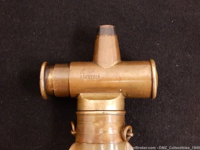 1840s-50s Rifle & Shotgun Tortoise Shell Powder Flask-img-1
