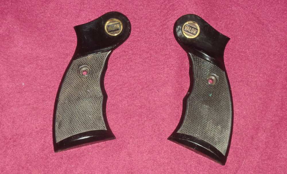 ROHM VALOR .22LR GRIP ASSEMBLY-img-0