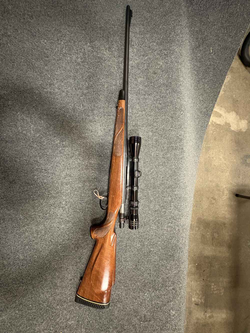 Remington 700 BDL 7mm W/ Nikon 3x9 scope-img-1