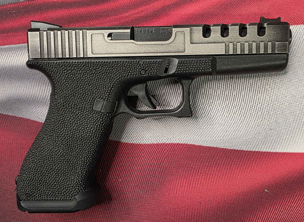 Glock G22 in .40SW-img-0