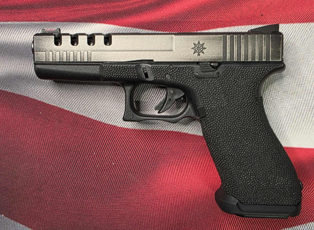Glock G22 in .40SW-img-1