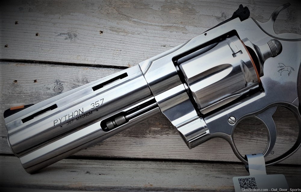 Colt Python  4.25" Barrel 6 Rounds Walnut Grips /EZ PAY $90-img-2