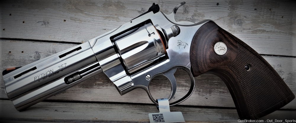 Colt Python  4.25" Barrel 6 Rounds Walnut Grips /EZ PAY $90-img-0