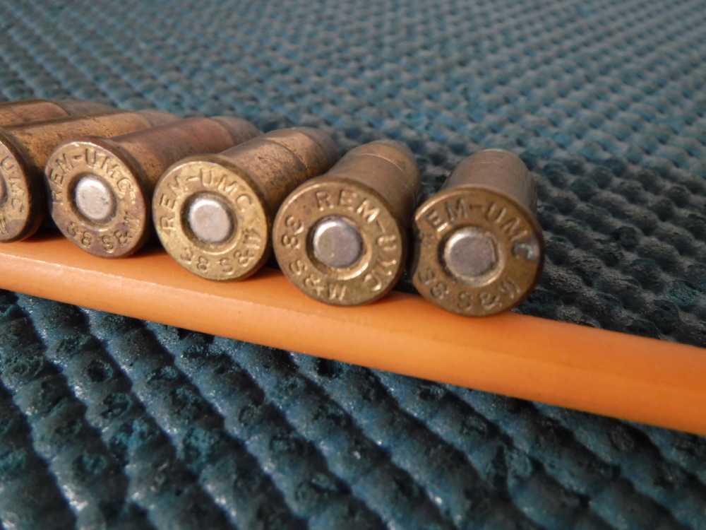 REM-UMC 38 S&W Lead Round Nose Cartridges 6 Pack-img-3