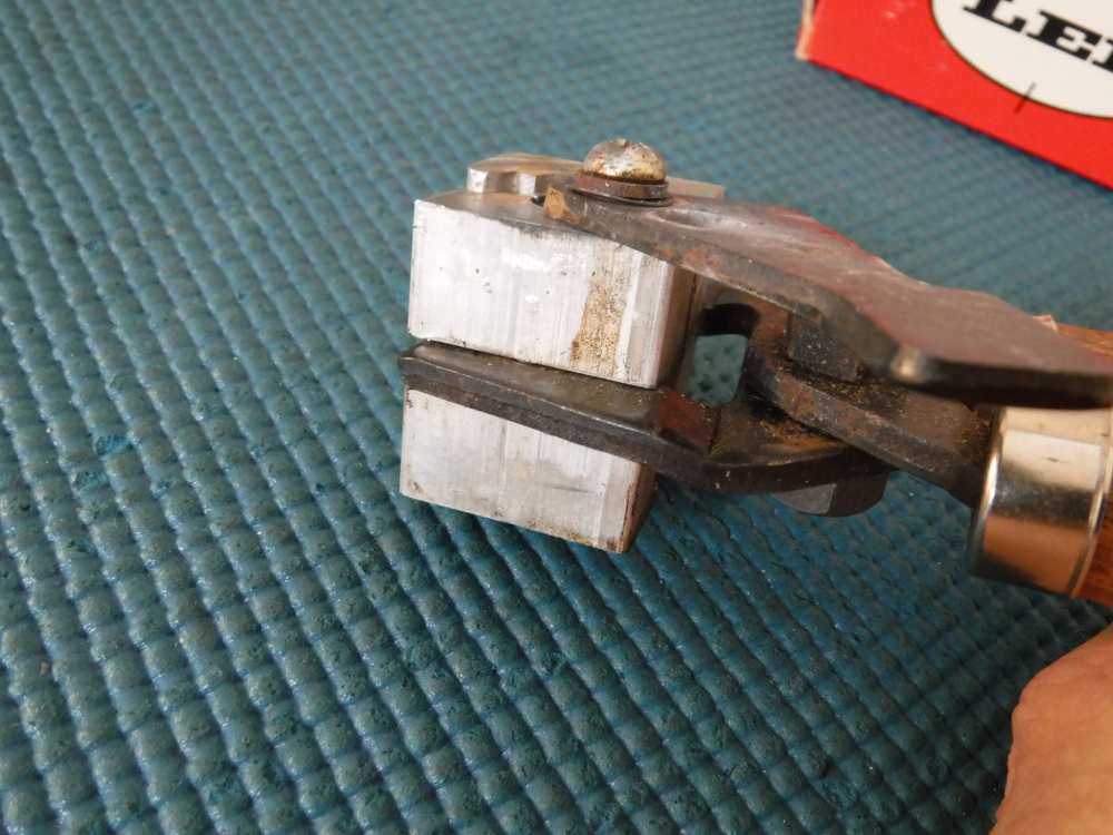 Lee 1 Cavity Bullet Mold .457 340 Grain .45-70 Flat Nose-img-5