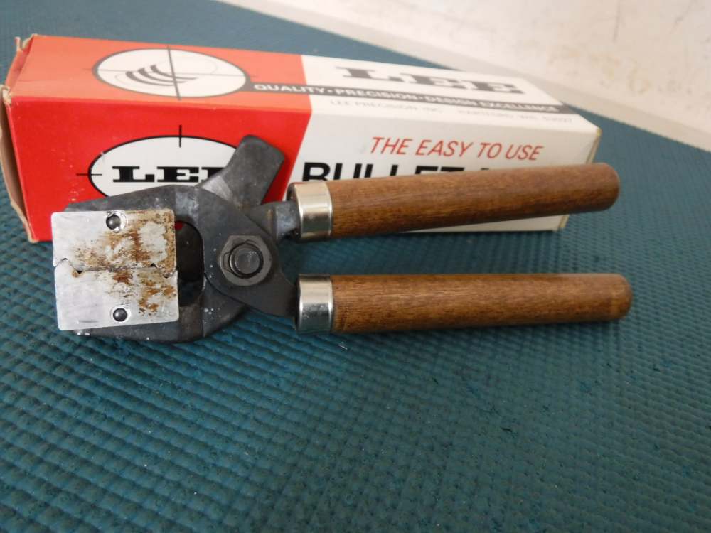 Lee 1 Cavity Bullet Mold .457 340 Grain .45-70 Flat Nose-img-2