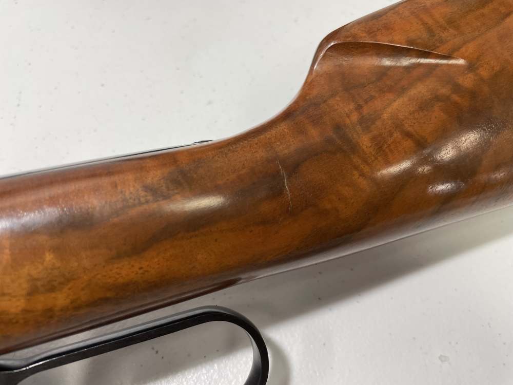 Winchester Model 94 Classic .30-30 – 26" – Mfg 1967 – Padded Leather Case-img-18