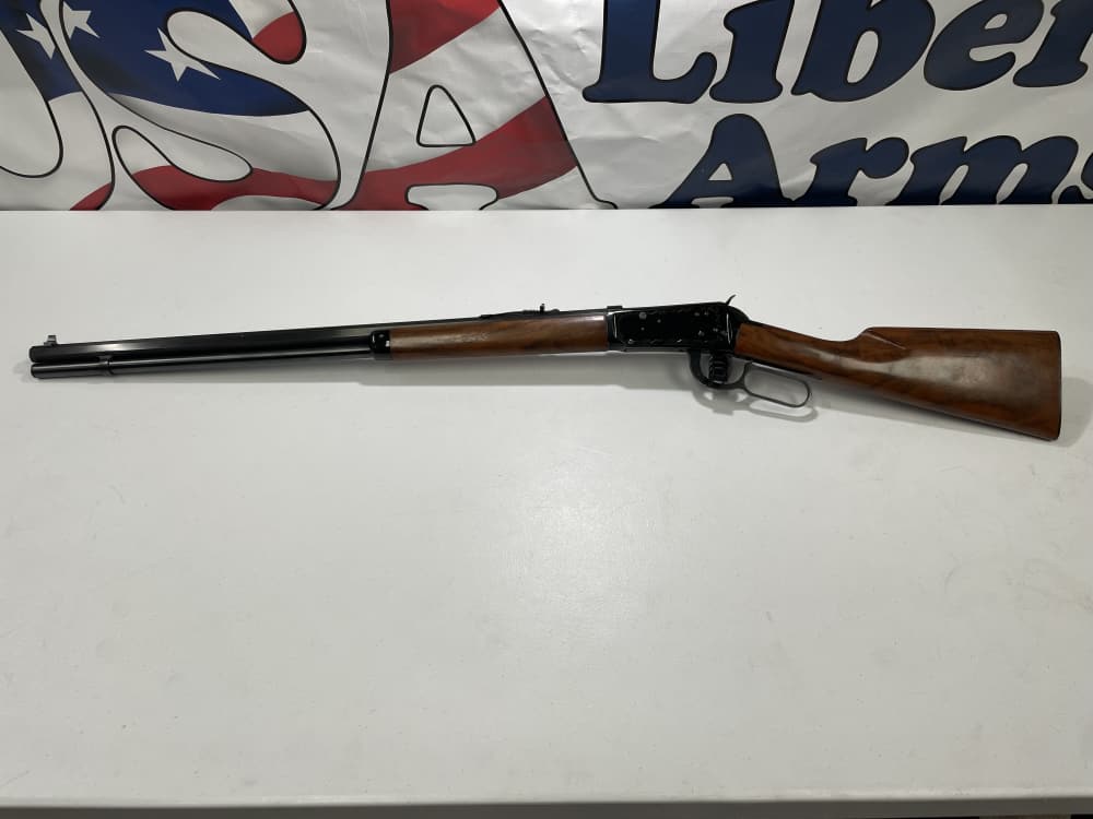 Winchester Model 94 Classic .30-30 – 26" – Mfg 1967 – Padded Leather Case-img-2