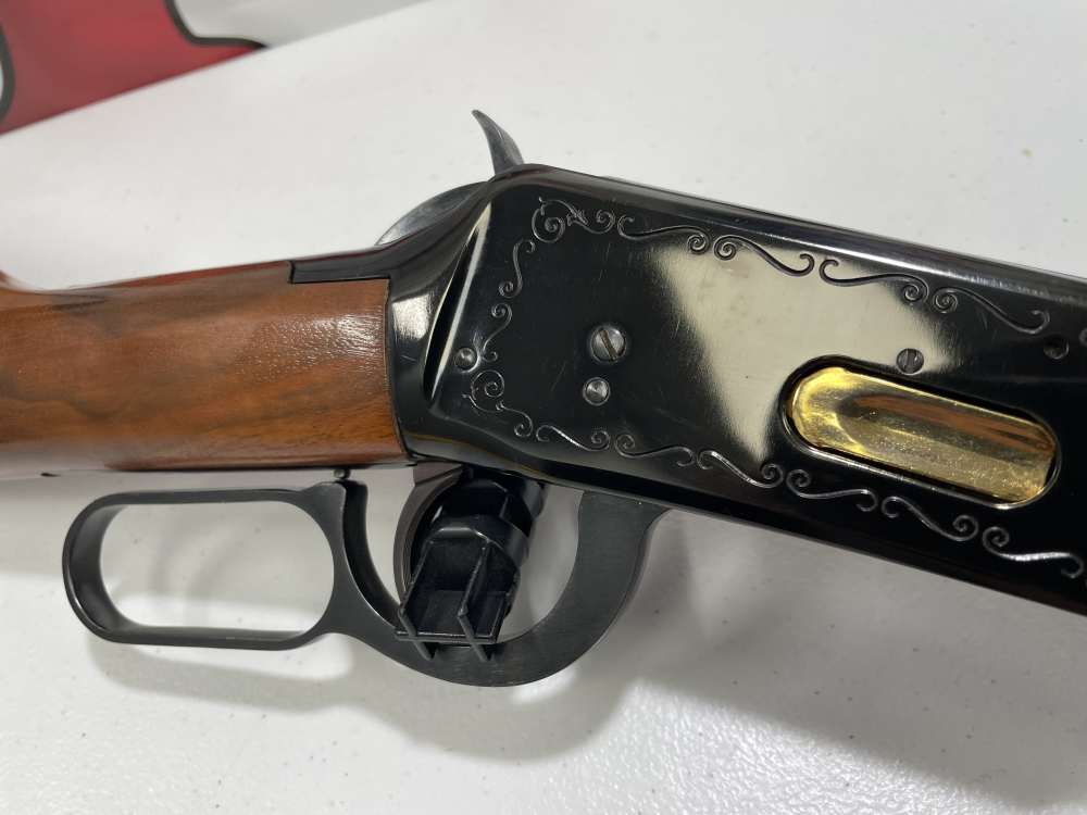 Winchester Model 94 Classic .30-30 – 26" – Mfg 1967 – Padded Leather Case-img-13