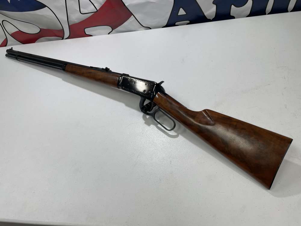 Winchester Model 94 Classic .30-30 – 26" – Mfg 1967 – Padded Leather Case-img-3