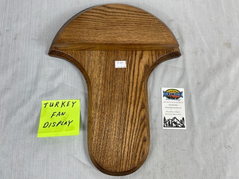 Solid Oak Wild Turkey Fan Plaque Taxidermy -img-0