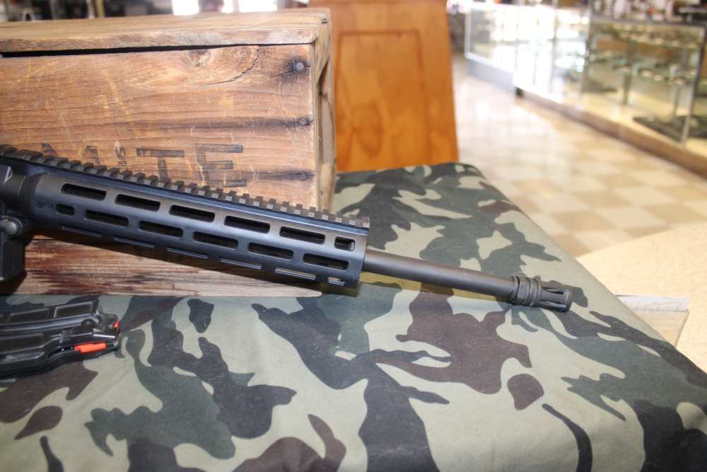 SMITH & WESSON M&P-22 Semi-Auto Rifle 25+1-img-4