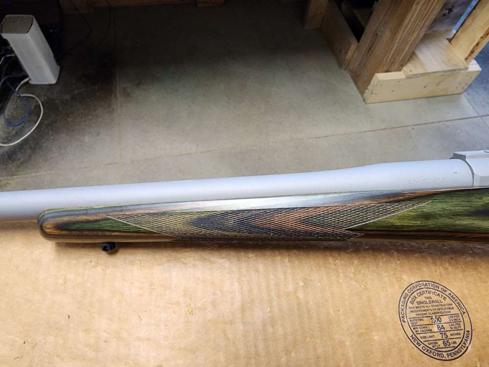 PICS! NEW RUGER HAWKEYE PREDATOR .204 RUGER 24" STAINLESS M 77 204 24 GREEN-img-19