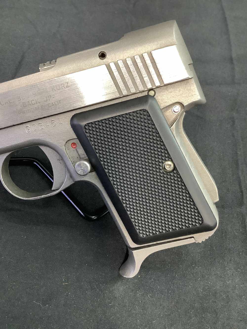 Arcadia Machine & Tool AMT Backup 380 acp (9mm Kurz) w/ holster-img-6