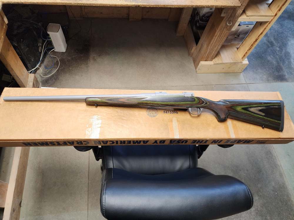 PICS! NEW RUGER HAWKEYE PREDATOR .204 RUGER 24" STAINLESS M 77 204 24 GREEN-img-12