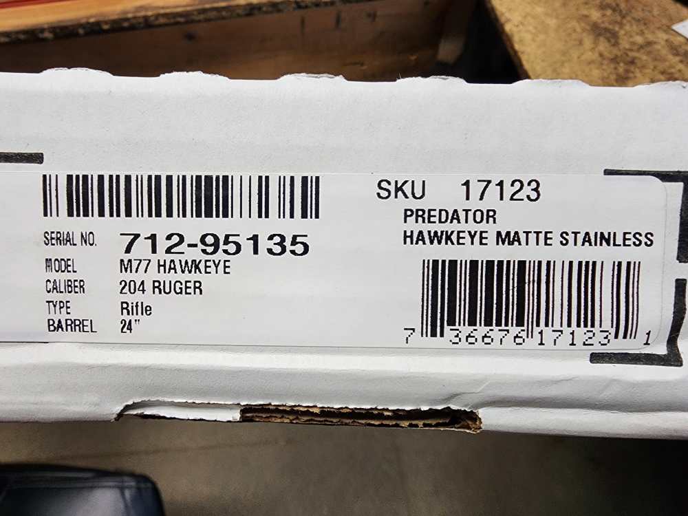 PICS! NEW RUGER HAWKEYE PREDATOR .204 RUGER 24" STAINLESS M 77 204 24 GREEN-img-1