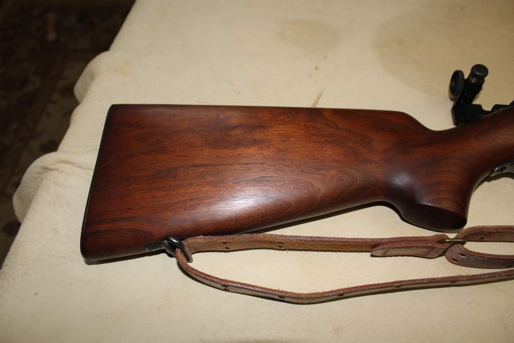 Winchester 75 22lr, Redfield sights, Excelent + condition-img-1
