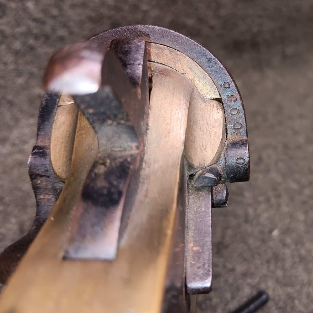 Original WWI British Webley & Scott No. 1 Mk III Signal Pistol-img-14