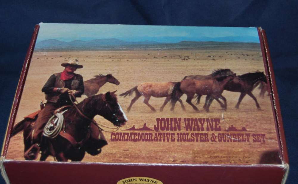 John Wayne Commemorative Holster & Gun Belt by Bianchi w/ Original Box-img-1